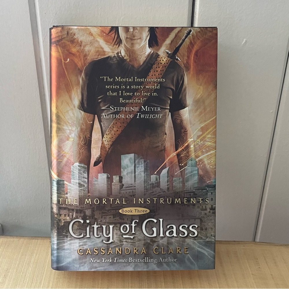 $10 SALE City of Glass Hardcover Teen Fiction Paranormal Book 3 Action